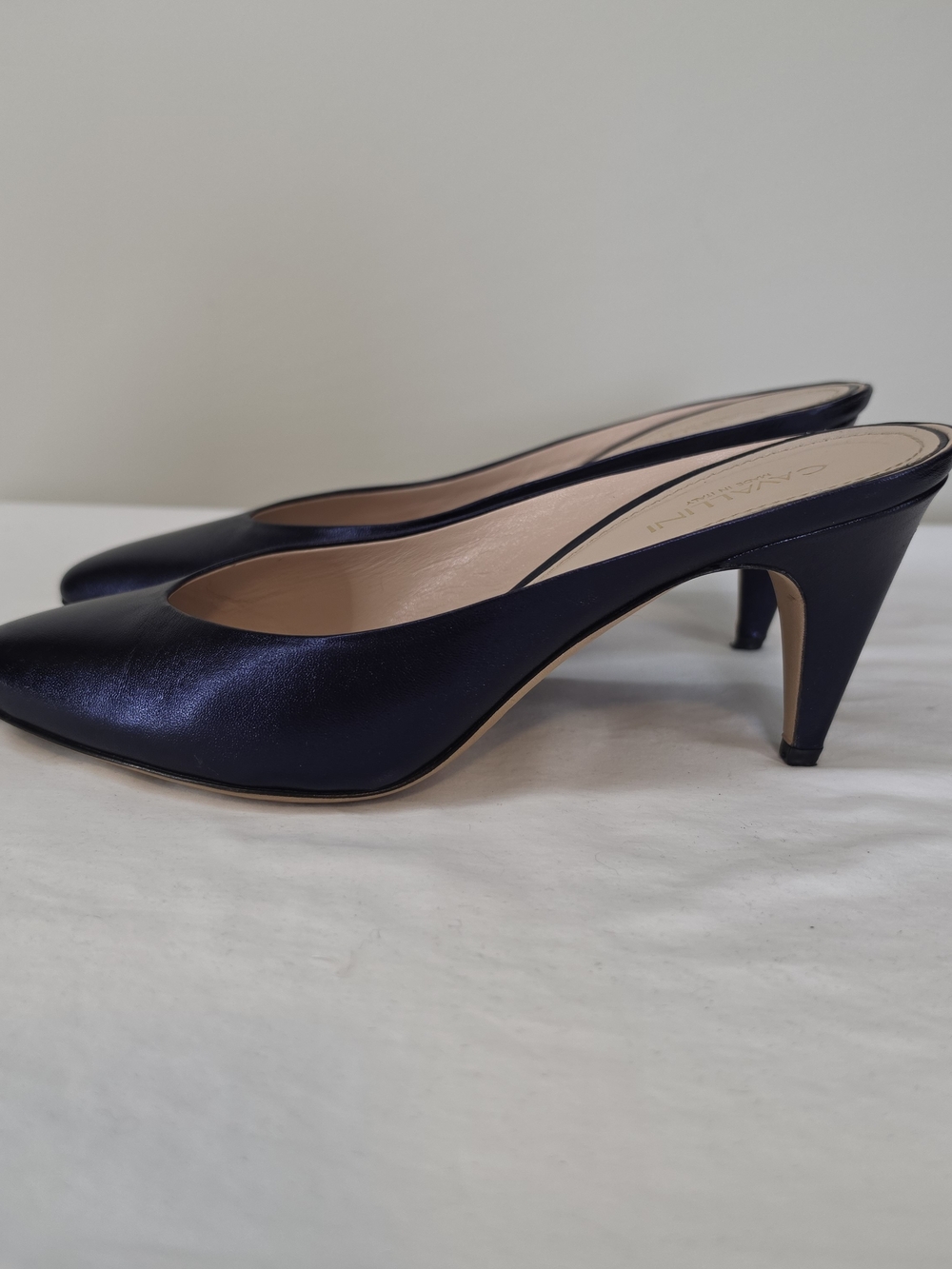 CAVALLINI ITALY LEATHER MULES NAVY METALLIC SHIMMER POINTED TOE HEELS EU 38